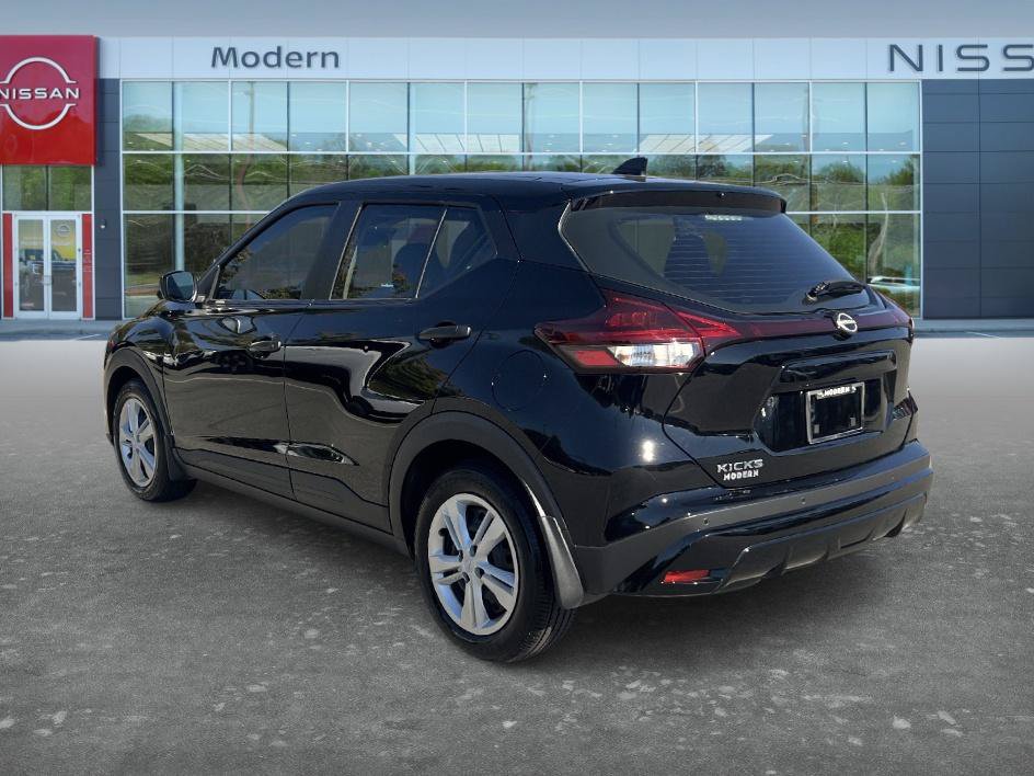 Certified 2025 Nissan Kicks Play S FWD image 7