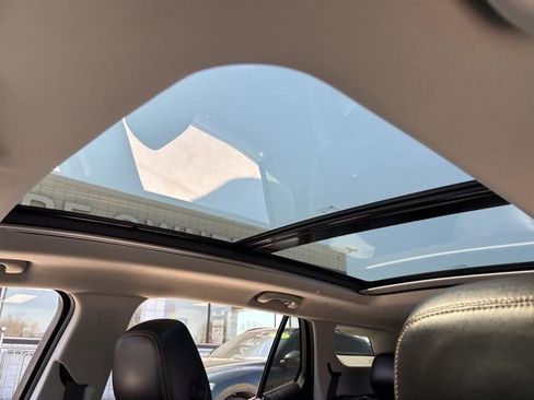 Used 2019 GMC Terrain SLT w/ Preferred Package AWD/4WD image 26