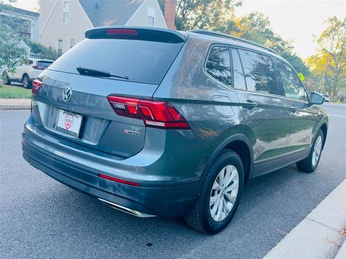 Used 2018 Volkswagen Tiguan S AWD/4WD image 9