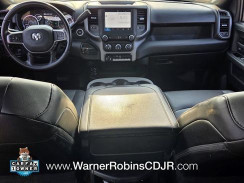 Used 2024 RAM 3500 Tradesman w/ Chrome Appearance Group AWD/4WD image 9