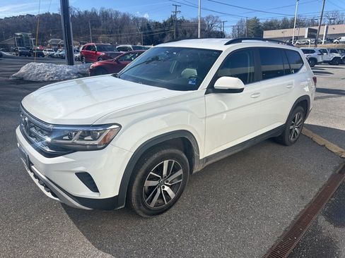 Used 2021 Volkswagen Atlas SE image 3