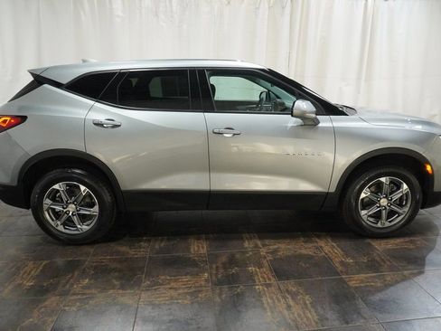 Used 2023 Chevrolet Blazer LT w/ Driver Confidence Package image 4