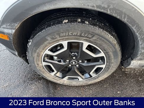 Used 2023 Ford Bronco Sport Outer Banks w/ Tech Package image 11