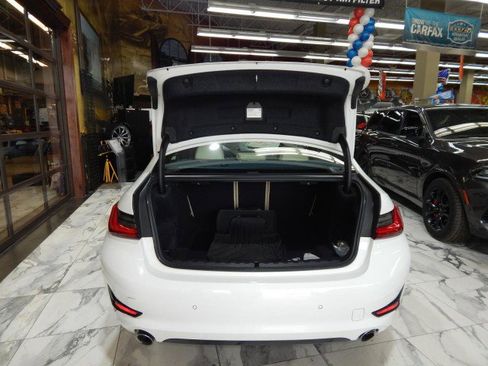 Used 2019 BMW 330i xDrive Sedan w/ Convenience Package image 7