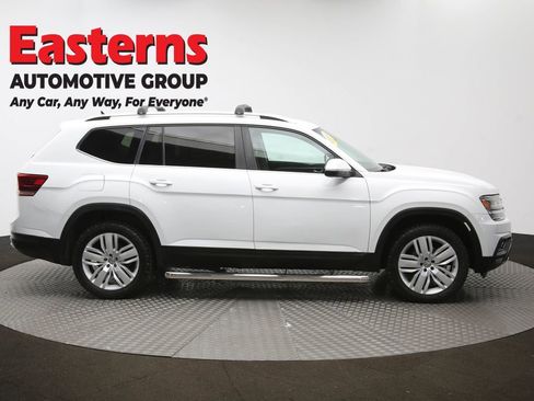 Used 2019 Volkswagen Atlas SE w/ Towing Package image 45