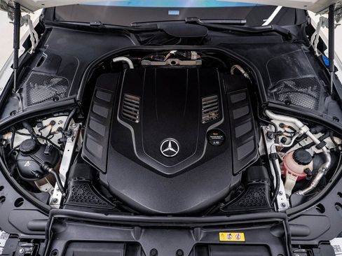 Used 2022 Mercedes-Benz S 580 4MATIC Sedan image 31