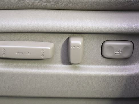 Used 2017 Honda Pilot Elite image 14