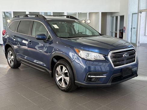 Used 2020 Subaru Ascent Premium w/ Convenience Package AWD/4WD image 7