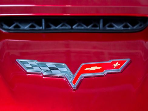 Used 2010 Chevrolet Corvette Grand Sport w/ Preferred Equipment Group RWD image 51