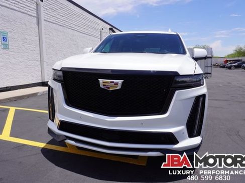 Used 2023 Cadillac Escalade V AWD/4WD image 51