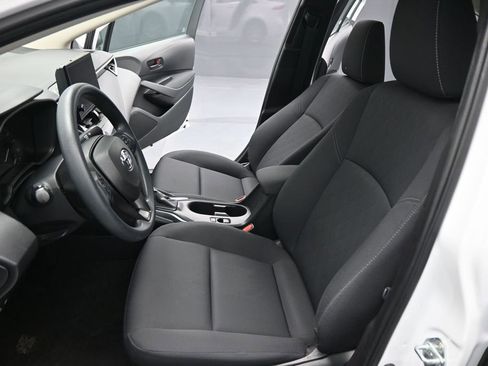 Used 2023 Toyota Corolla LE FWD image 10