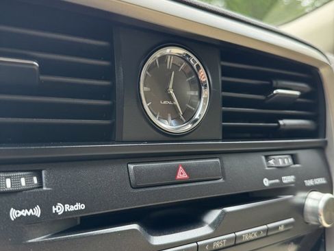 Used 2016 Lexus RX 450h AWD image 42