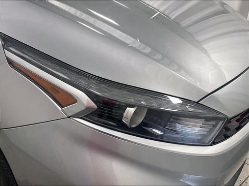 Used 2023 Kia Forte GT-Line image 33