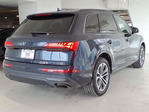 Certified 2026 Audi Q7 3.0T Premium w/ Convenience Plus Package AWD/4WD image 3