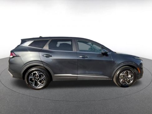 Used 2024 Kia Sportage LX FWD image 16