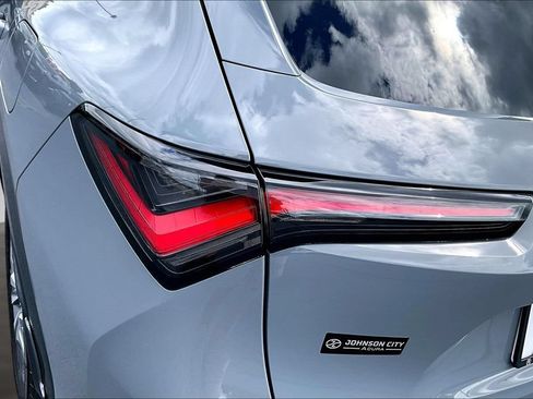 Certified 2025 Acura ADX AWD image 30