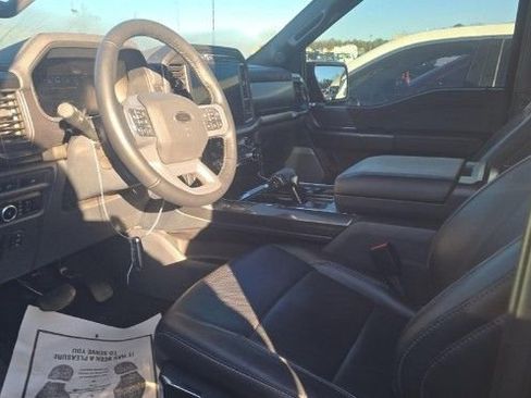 Used 2023 Ford F150 Lariat w/ Equipment Group 502A High image 7