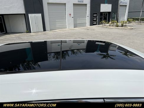 Used 2015 Porsche Cayenne S image 17