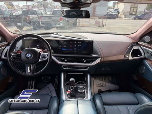 Used 2023 BMW XM image 29