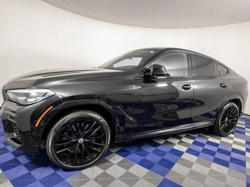 Used 2022 BMW X6 M50i AWD/4WD image 1