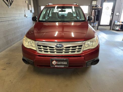 Used 2013 Subaru Forester 2.5X w/ Alloy Wheel Pkg AWD/4WD image 3