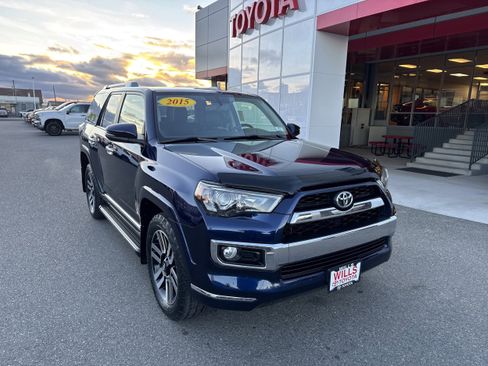Used 2015 Toyota 4Runner Limited image 1