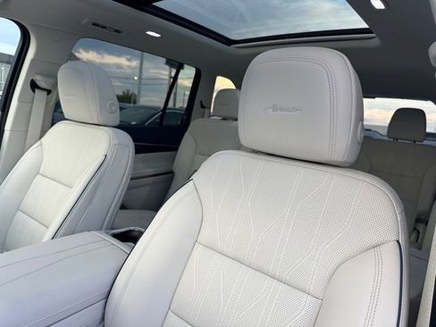 New 2026 Buick Enclave Avenir w/ Super Cruise Package image 27