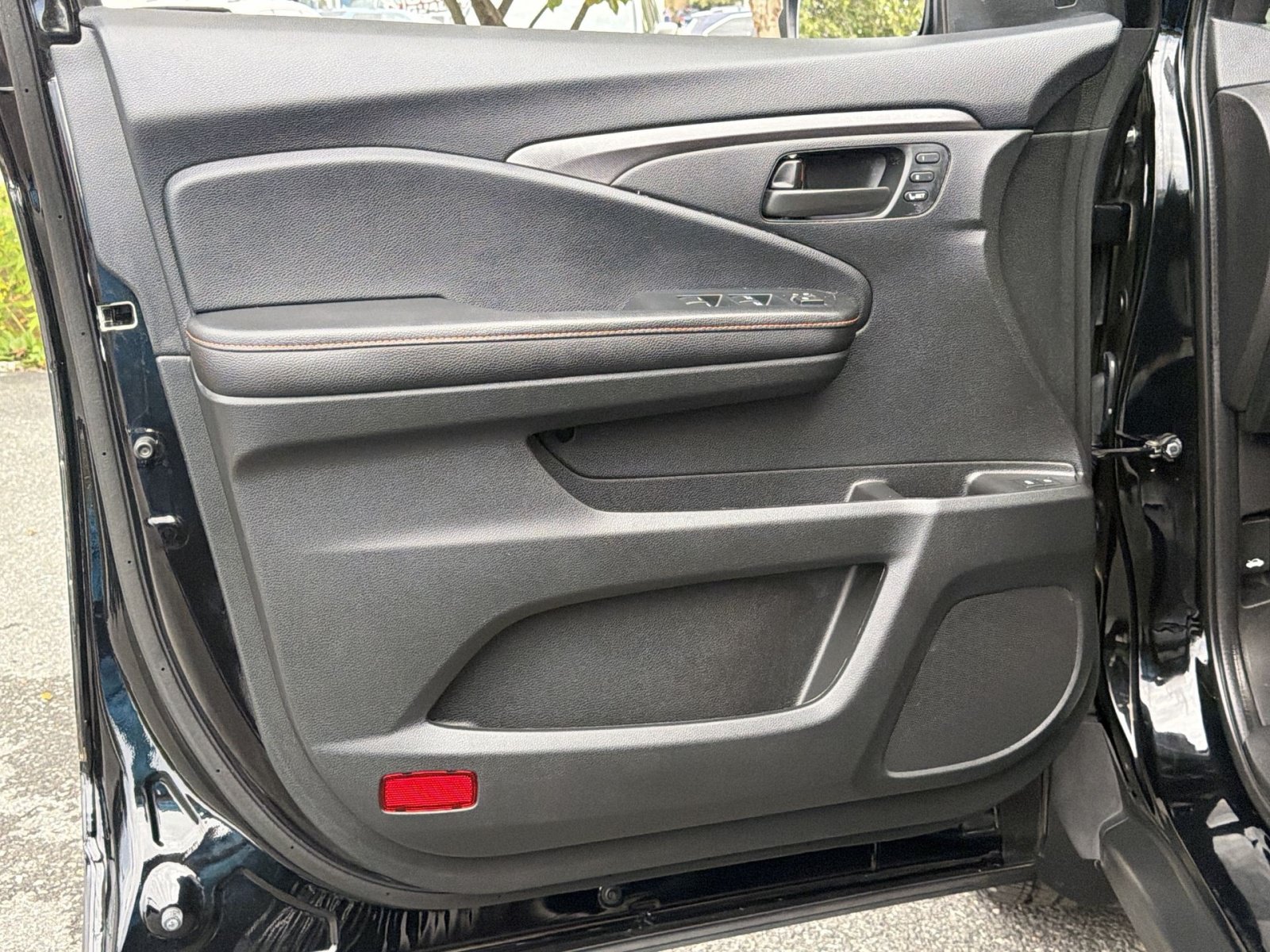 Used 2022 Honda Passport TrailSport image 40