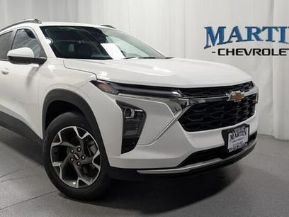 New 2026 Chevrolet Trax LT w/ Driver Confidence Package