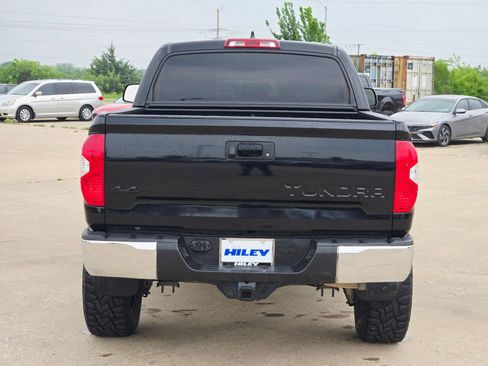 Used 2020 Toyota Tundra SR5 w/ SR5 Upgrade Package AWD/4WD image 5