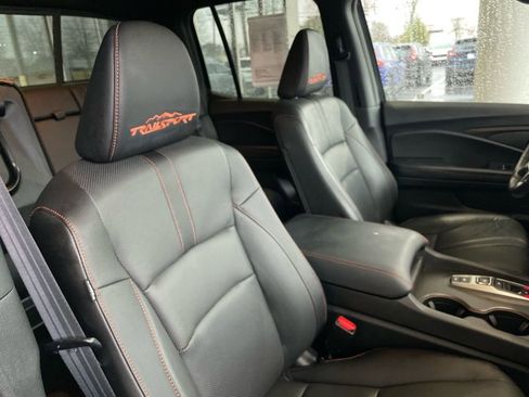 Certified 2025 Honda Ridgeline TrailSport+ image 33