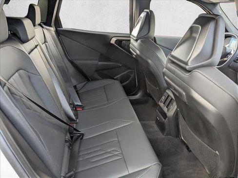 Certified 2025 BMW X3 xDrive30i w/ Convenience Package image 20