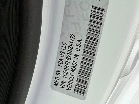 Certified 2022 RAM 1500 Big Horn image 30