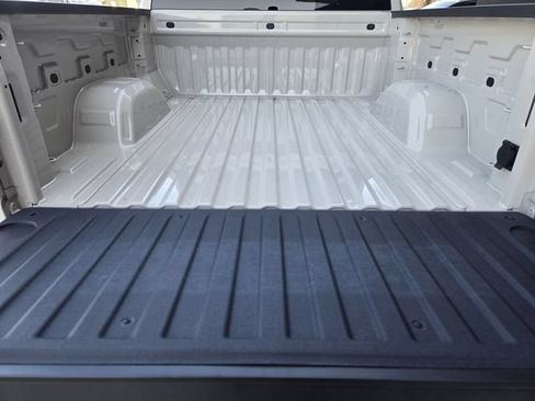 Certified 2026 Chevrolet Silverado 1500 Custom RWD image 21