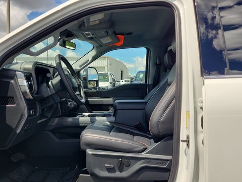 Certified 2025 Ford F250 Lariat w/ Lariat Ultimate Package AWD/4WD image 20