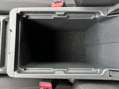 Used 2023 Honda CR-V LX image 27