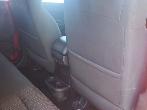 Used 2012 Jeep Wrangler Unlimited Sport image 21