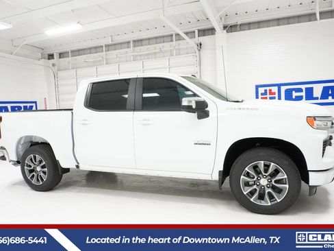 New 2026 Chevrolet Silverado 1500 LT w/ Texas Edition Plus RWD image 4