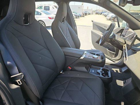 New 2026 BMW iX xDrive60 w/ Executive Package image 10