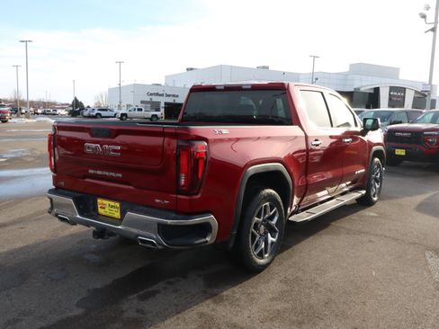 Certified 2024 GMC Sierra 1500 SLT w/ SLT Premium Package image 7