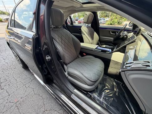 Used 2021 Mercedes-Benz S 580 4MATIC Sedan image 32