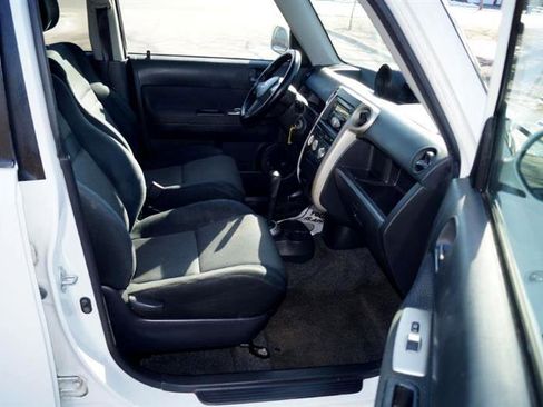 Used 2006 Scion xB image 24