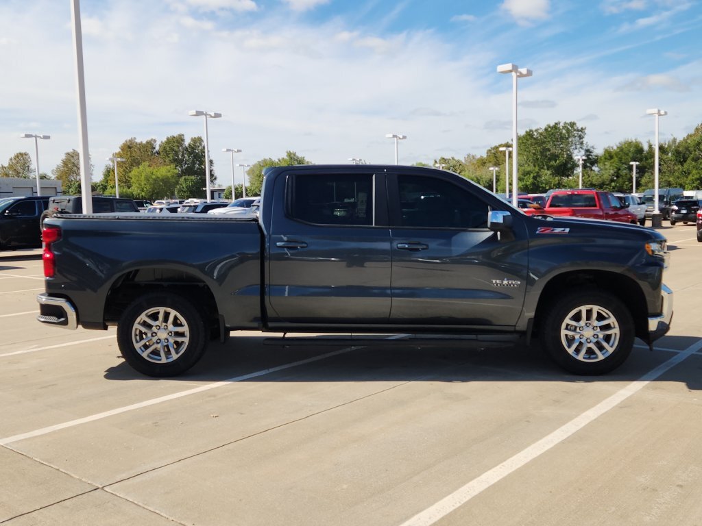 Used 2020 Chevrolet Silverado 1500 LT w/ Texas Edition AWD/4WD image 4
