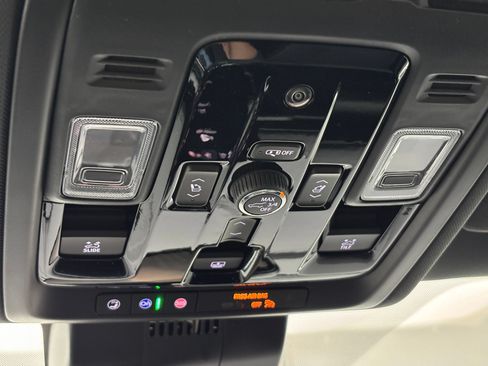 New 2026 GMC Yukon AT4 w/ AT4 Premium Plus Package AWD/4WD image 28