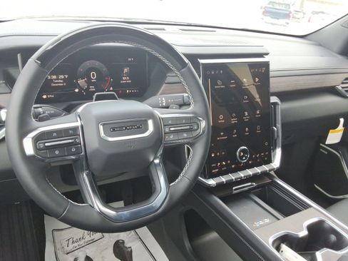 New 2026 GMC Acadia Denali w/ Super Cruise Package image 11