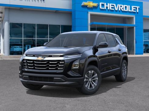 New 2026 Chevrolet Equinox LT w/ Convenience Package II FWD image 7