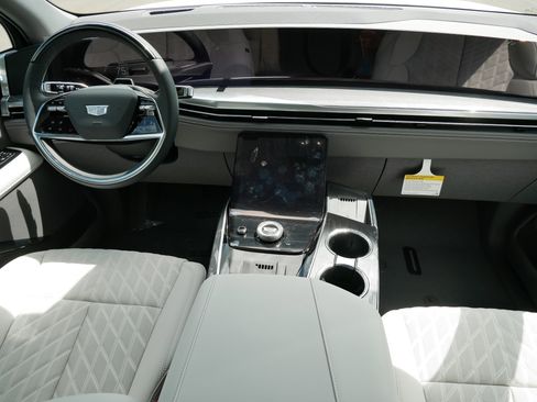 New 2025 Cadillac Escalade IQ Luxury 1 image 10