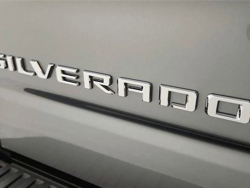 New 2026 Chevrolet Silverado 1500 High Country AWD/4WD image 17