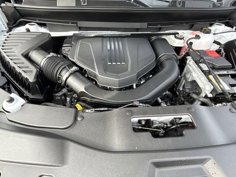 New 2026 GMC Acadia Elevation image 28