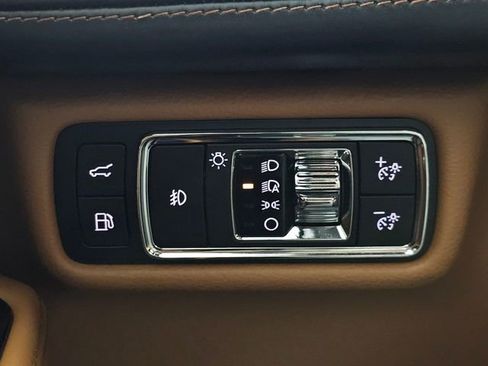 Used 2023 Lincoln Aviator Black Label Grand Touring w/ Class IV Trailer Tow Package image 39